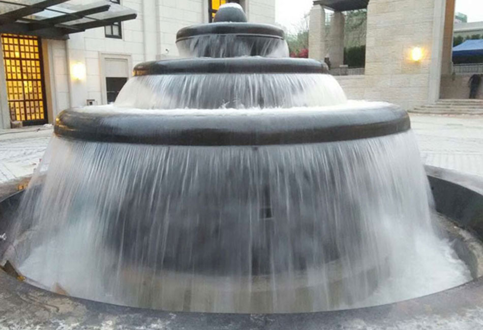 石の風の風船の噴水は、さまざまな場所に従ってカスタマイズされています